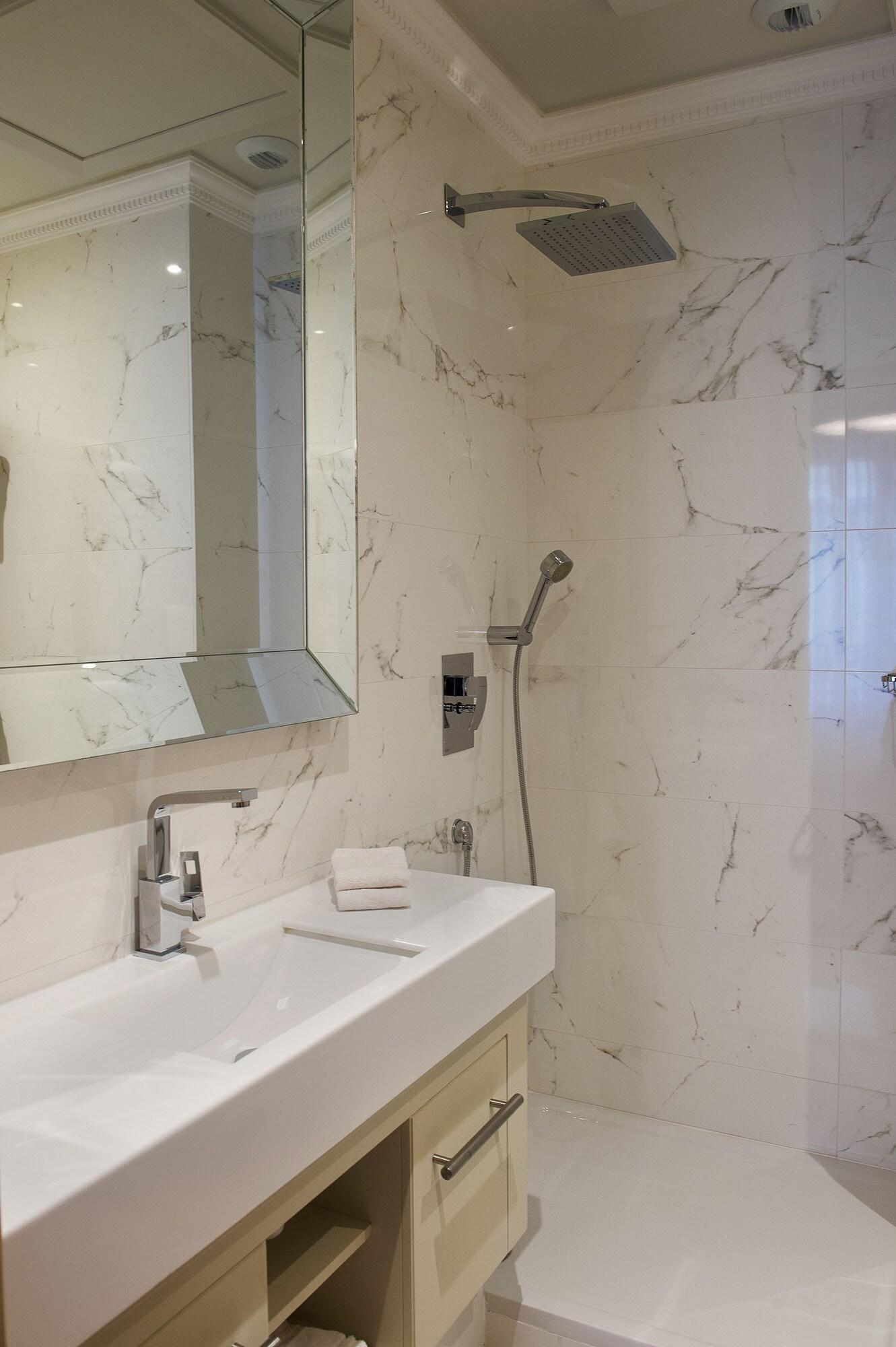 Villa Saint-Honore Париж Екстериор снимка